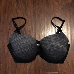 Victoria’s Secret PINK Lightly Lined Bra